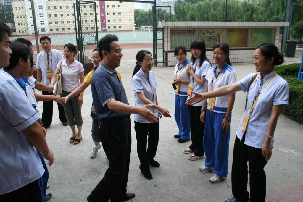 濂ヨ繍椹诲湴鏈嶅姟鍥㈠垪闃熸杩庡伐浼氭叞闂洟
