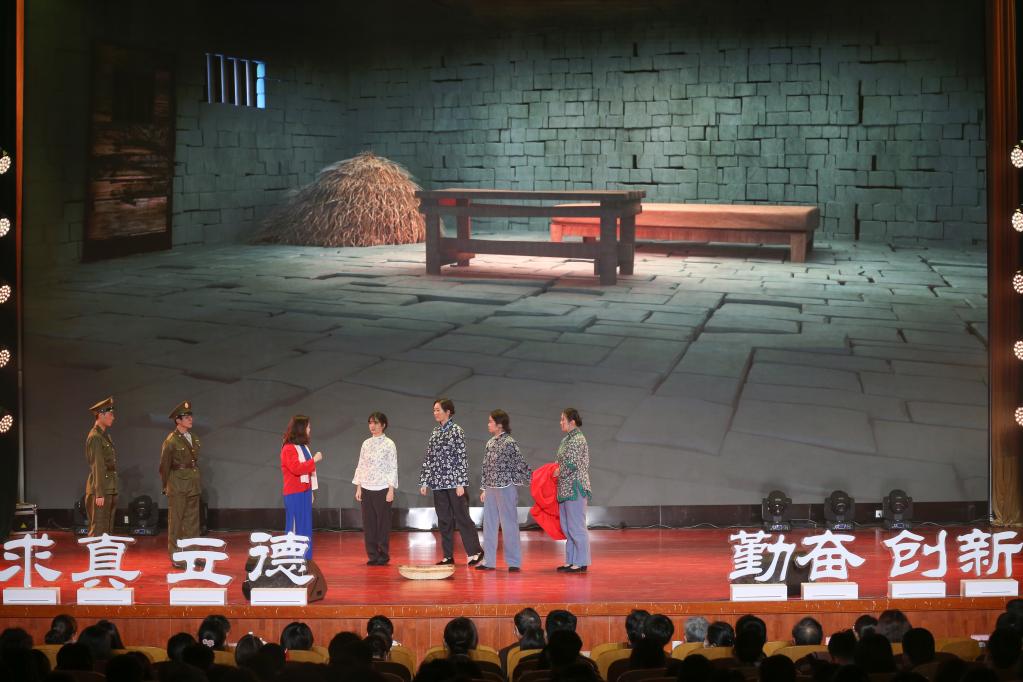 d23d0c97c3364892bcc9c2b717e470d5.jpg d23d0c97c3364892bcc9c2b717e470d5.jpg